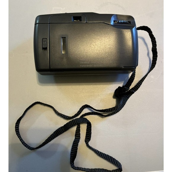 Vintage Ultronic Panoramic Camera 35mm Film Point & Shoot Silver & carrying case - Picture 4 of 8